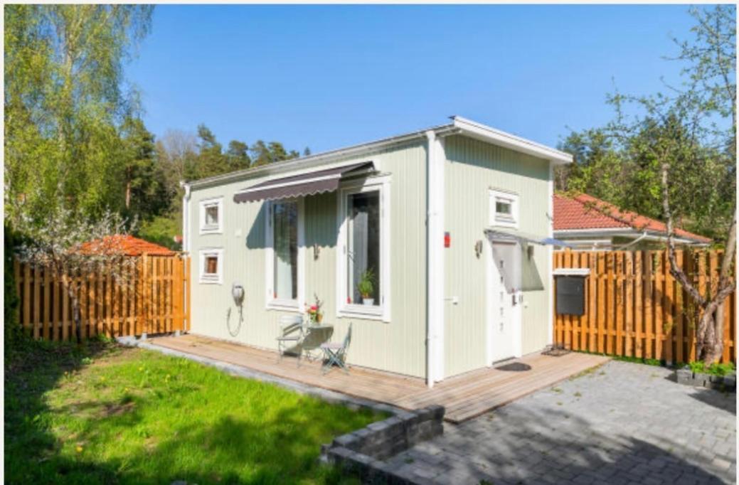 Fresh Happy Little House, 35 M2 In Taeby Leilighet Stockholm Eksteriør bilde